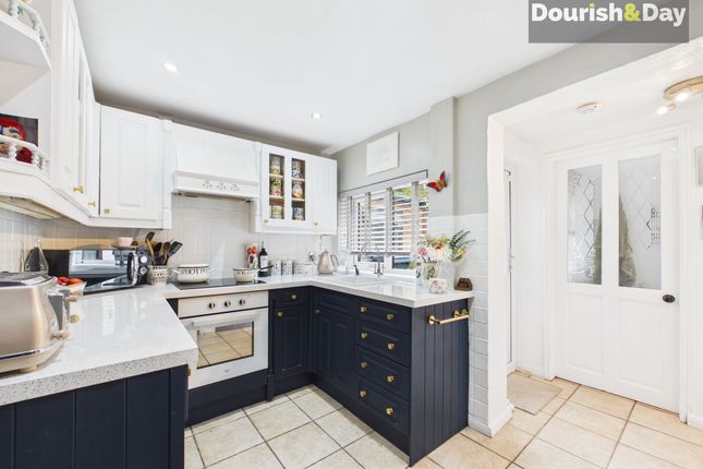 4 Coley Lane, Stafford photo 3