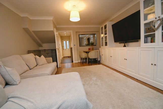 6, Northcroft, Barnsley photo 4