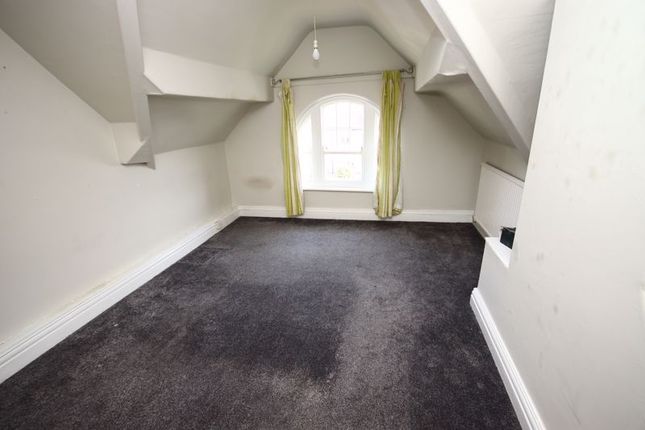 Flat for sale in St. Andrews Place, Llandudno