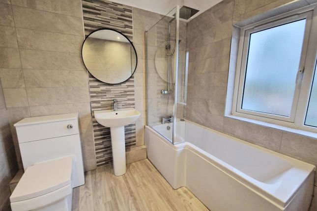 38, Porlock Crescent, Birmingham photo 4