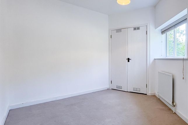 Cottage to rent in Portsmouth Road, Esher