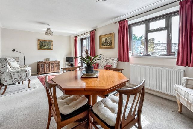 6, Cannon Court Mews, Sherborne photo 4