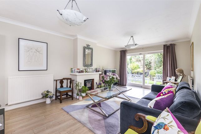 5, Sorbie Close, Surrey photo 4