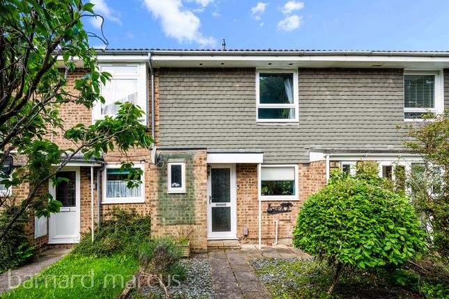 Thumbnail Terraced house for sale in Sparrowsmead, Redhill