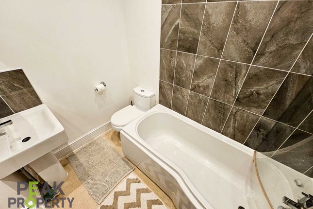 Room 2, Napier Avenue, Southend On Sea photo 3