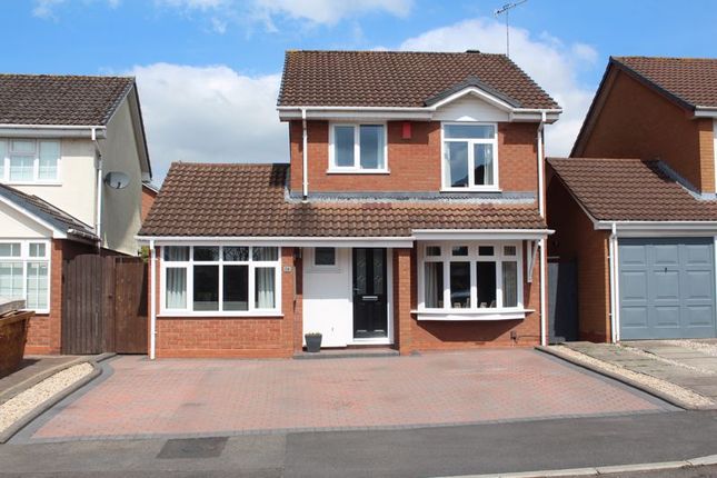 Thumbnail Detached house for sale in Cumberland Close, Kingswinford