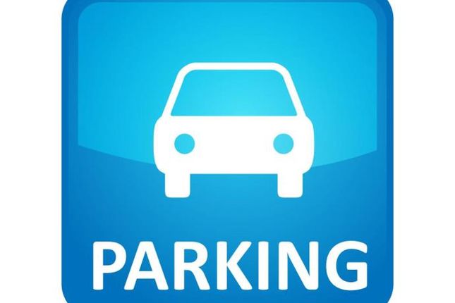 Thumbnail Parking/garage to rent in Car Space, Hopetoun Crescent, Edinburgh