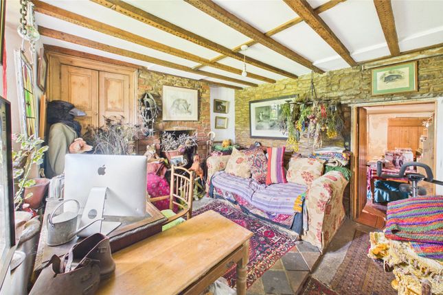 Hedge Witch Cottage,, Howle Hill, Herefordshire photo 4