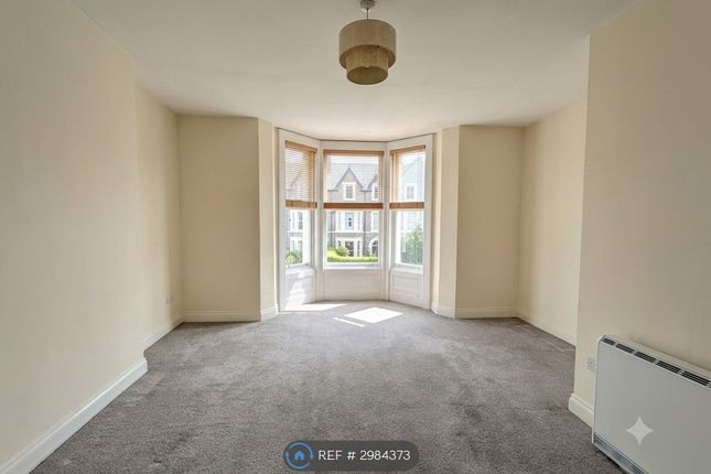 Apt  St Margarets Block B, Augusta St, Llandudno photo 2