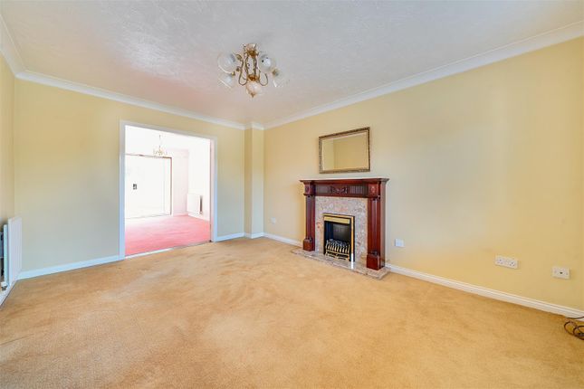 103, Deep Spinney, Bedford photo 4