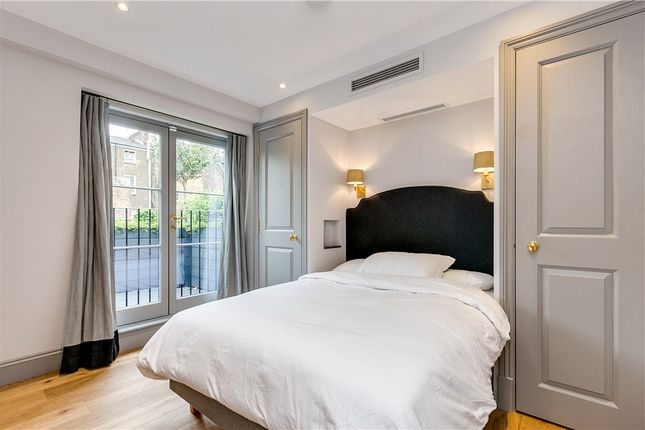 4, Old Manor Yard, London photo 3