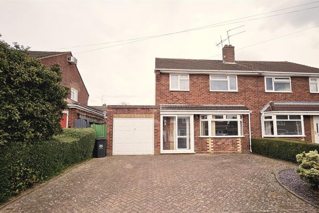 Thumbnail Semi-detached house to rent in Linksview Crescent, Newtown, Worcester