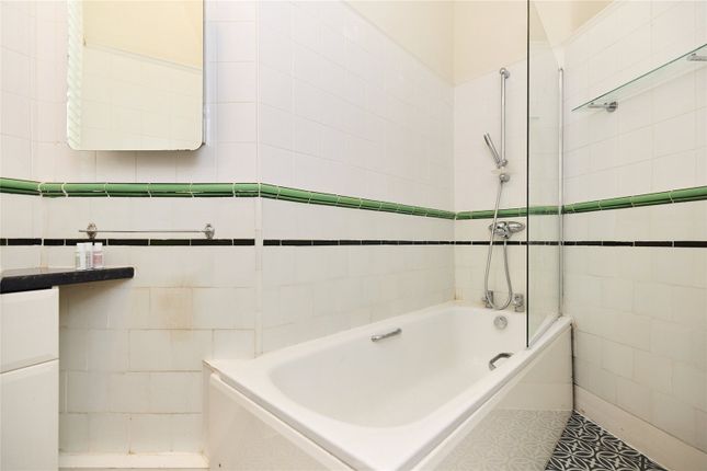 Flat for sale in Cranley Gardens, London