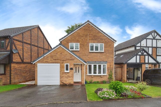 Thumbnail Detached house for sale in Chaucer Way, Wokingham