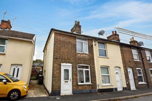 2-bed terraced on Bond Street, Suffolk, £180,000
