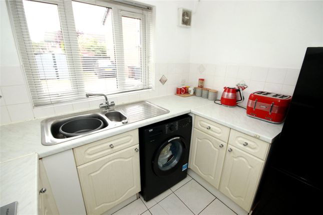 11, The Fieldings, Lydiate photo 4