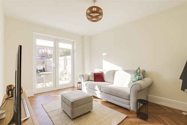 48 Newton Lane, Nottingham photo 3