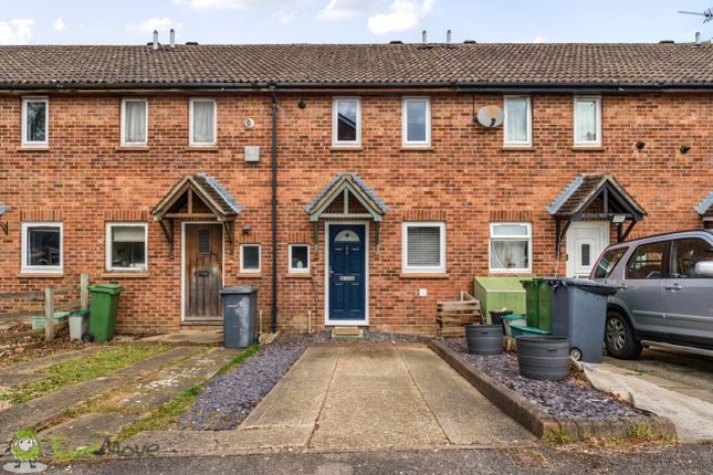 Thumbnail Terraced house for sale in Mortimer Gardens, Tadley, Hampshire