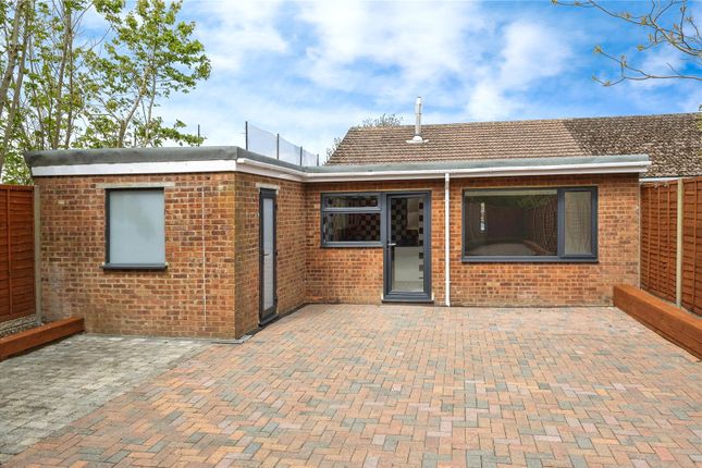 Bungalow for sale in Orchard Close, Houghton Regis, Dunstable, Bedfordshire