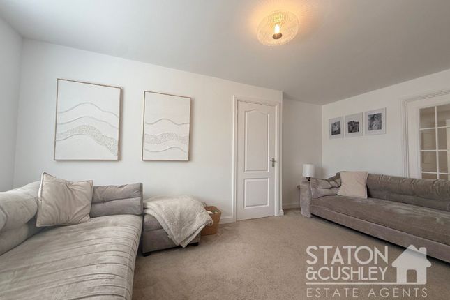2 Grafton Close, Sutton-In-Ashfield photo 3