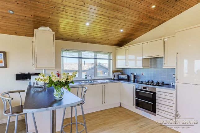 Lodge 28, Whitsand Bay, Cornwall photo 3