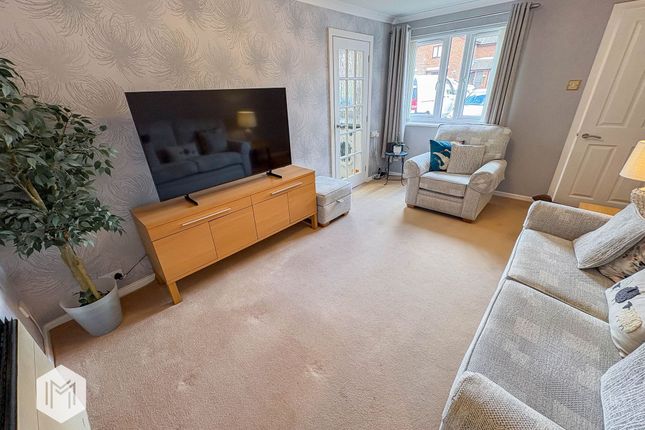 Flat 28, Chatburn Court Warrington Road, Warrington photo 2