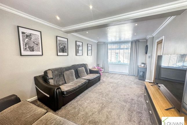 61 Charles Street, Rhymney photo 5