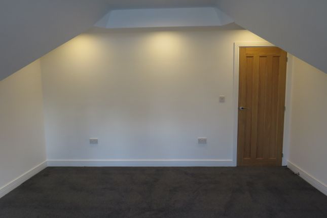 Flat 4, Birmingham photo 5