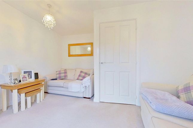 15, Providence Way, West Sussex photo 2