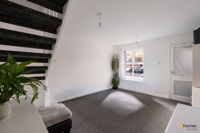 7, Linen Court, Salford photo 3