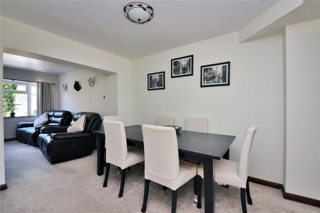 72, Canons Lane, Tadworth photo 4