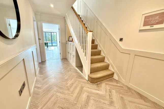 19, Marcus Road, Exmouth photo 4