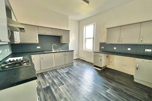 8, Alpha Drive, Merseyside photo 4