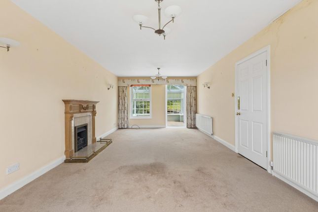 Wisteria House, 12, Laverstock Park West, Salisbury photo 3
