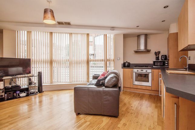 Flat for sale in Bath Road, Worcester