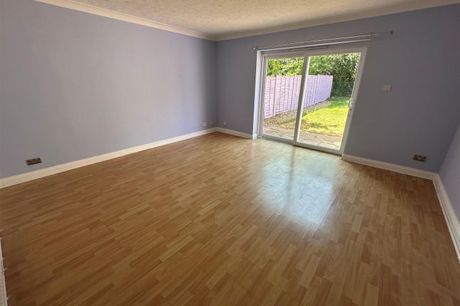 6B, Timor Close, Fareham photo 3