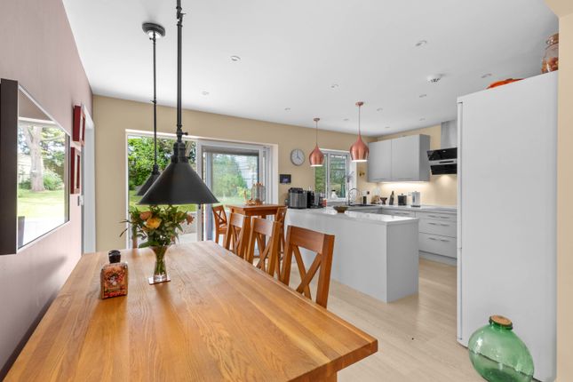 93, Amersham Road, Little Chalfont photo 4