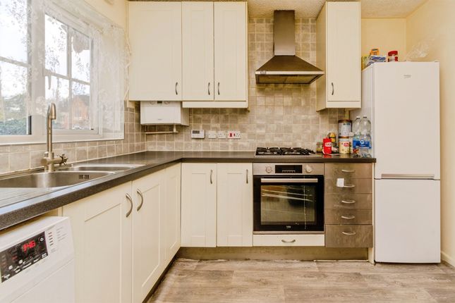 73, Delamere Drive, Walsall photo 4