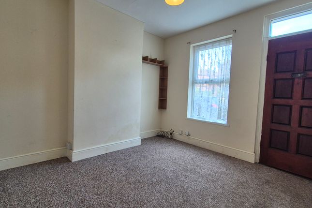 9, Manby Road, GREAT YARMOUTH photo 2