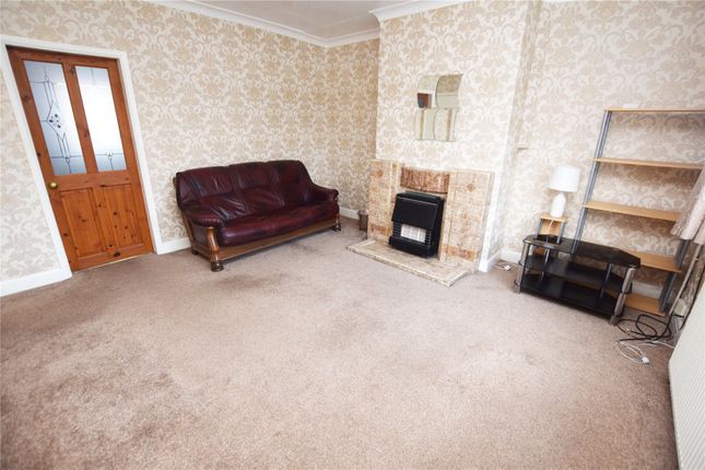 92, Cross Flatts Grove, Leeds photo 4
