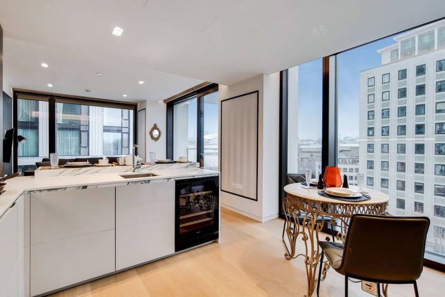 Thumbnail Flat for sale in Southbank Place, South Bank, London
