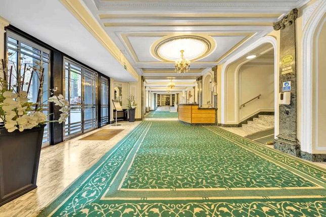 1-bed flat on Portsea Hall, London, £499,999