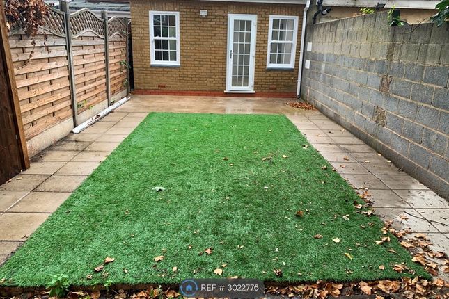 Green Street, Ground Floor Flat, London photo 3