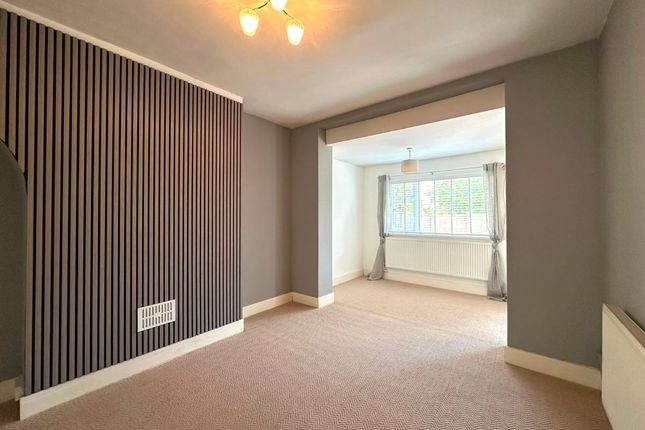 360 Uppingham Road, Leicester photo 5
