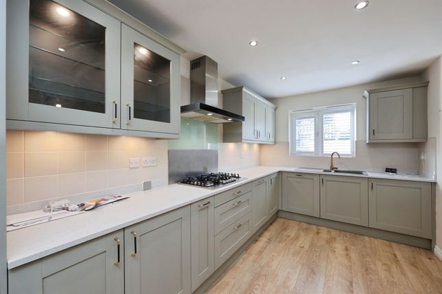 120a, Rickmansworth Road, Watford photo 2