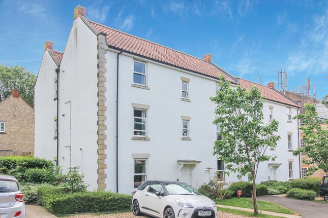 Thumbnail Flat for sale in North Parade, Frome