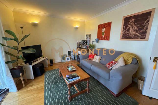Flat for sale in Rainbow Quays, 99 Rope Street, London