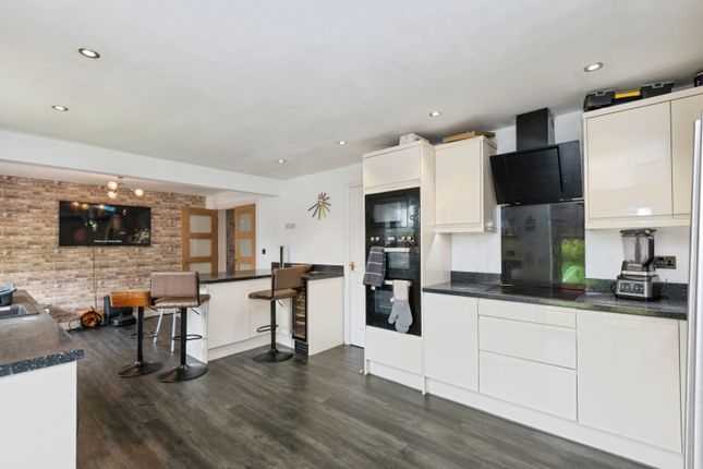 15, Lakeland Avenue, Barrow-in-furness photo 4