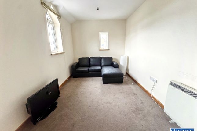 The Flat, 25 Molesworth Way, Holsworthy photo 3