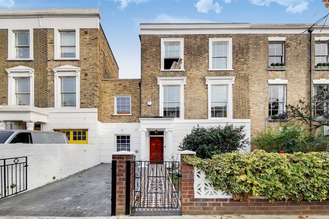 Thumbnail End terrace house to rent in Southgate Road, London